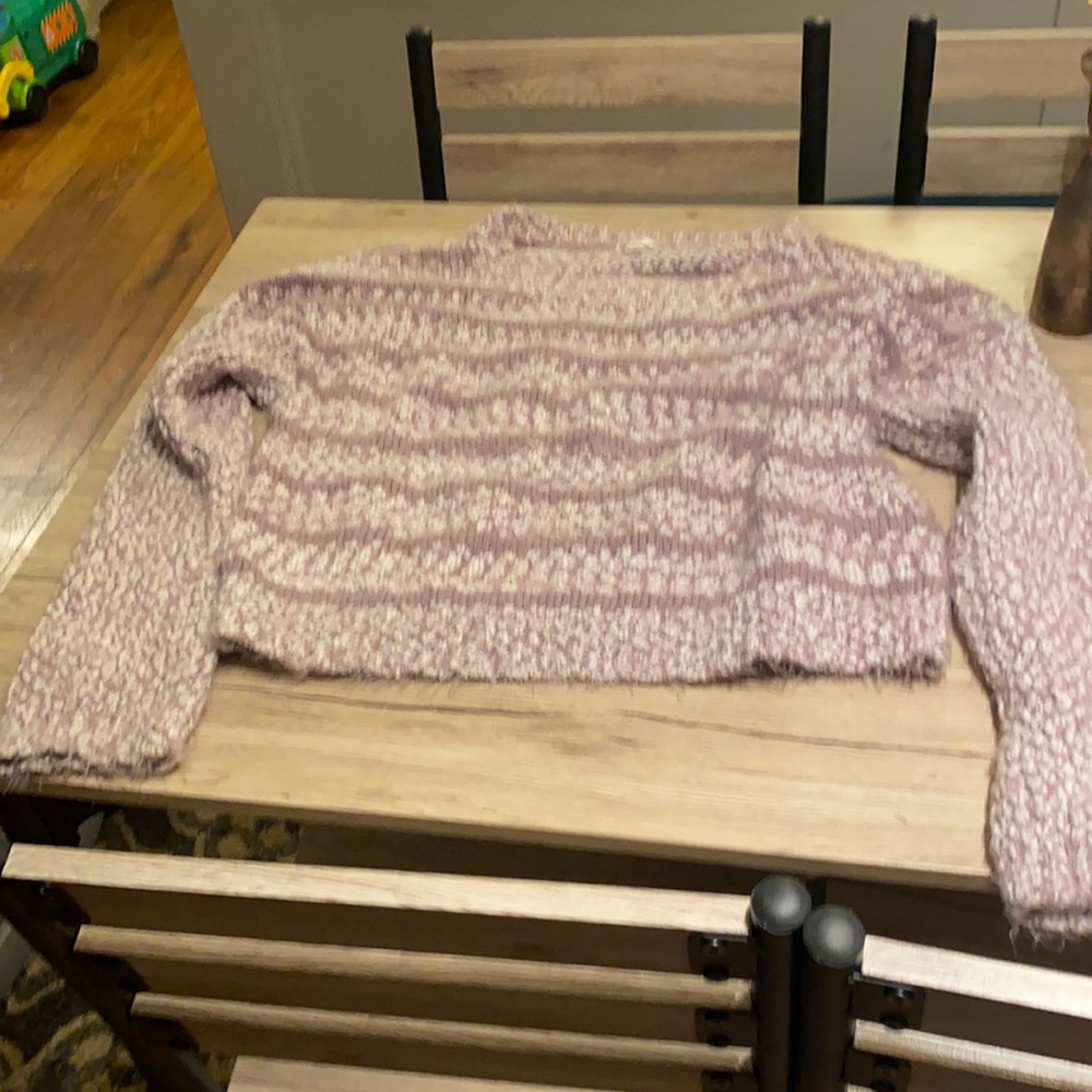 Xhilaration Sweater Large